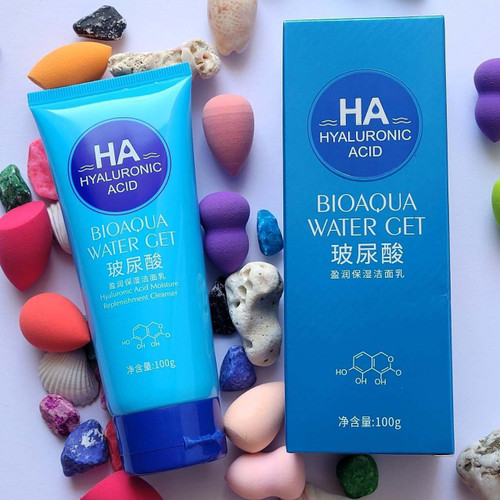 فوم شستشوی صورت هیالورونیک اسید بیواکوا ضدخشکی Bioaqua