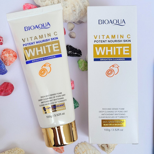 فوم شستشوی صورت ویتامین سی بیواکوا ضدلک روشن کننده Bioaqua vitamin c