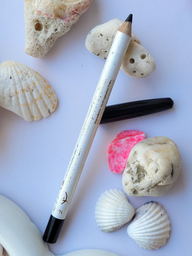 مداد چشم ضد آب فلورمار مشکی و مات Flormar Waterproof Eyeliner