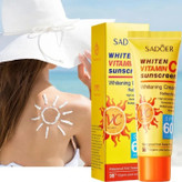 کرم ضدآفتاب ضدلک و روشنکننده صورت ویتامین سی .حجم40g SADOER